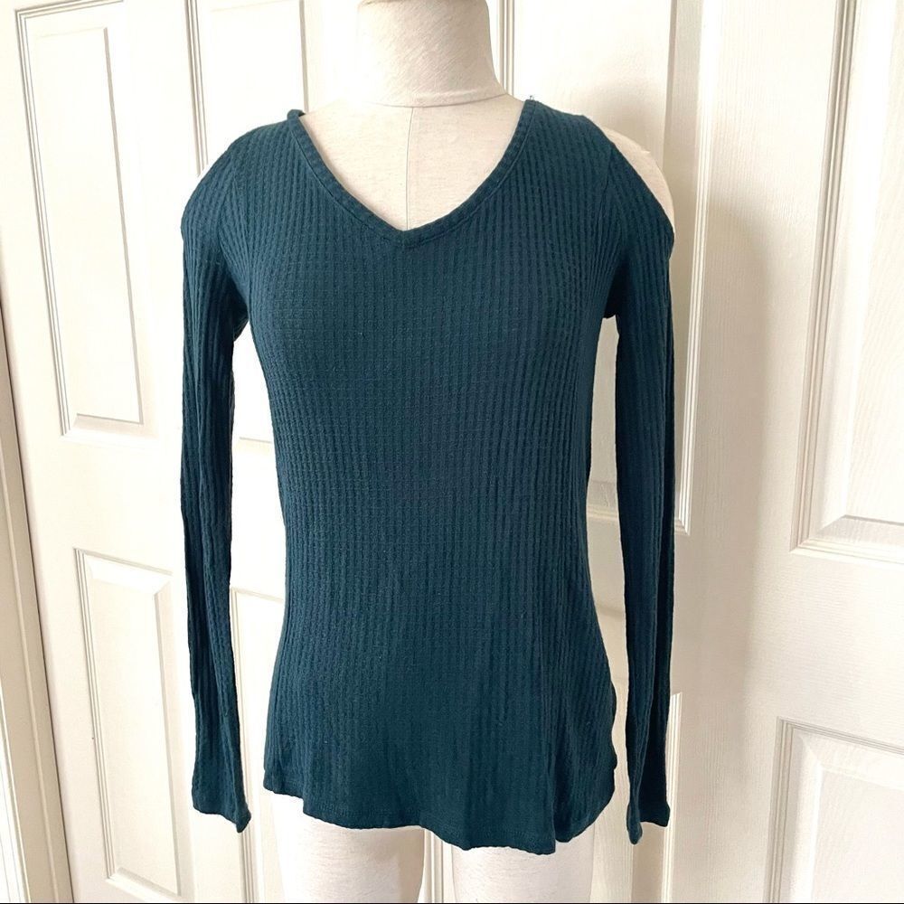 Cotton:on Wynne green long sleeve  top
